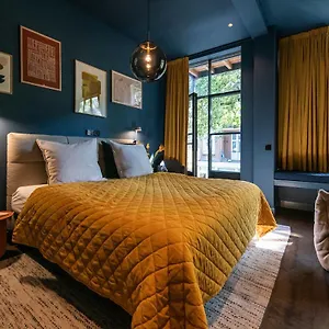 https://luxurious-residence-in-vondelpark-museum-district.ihotelsrotterdam.com